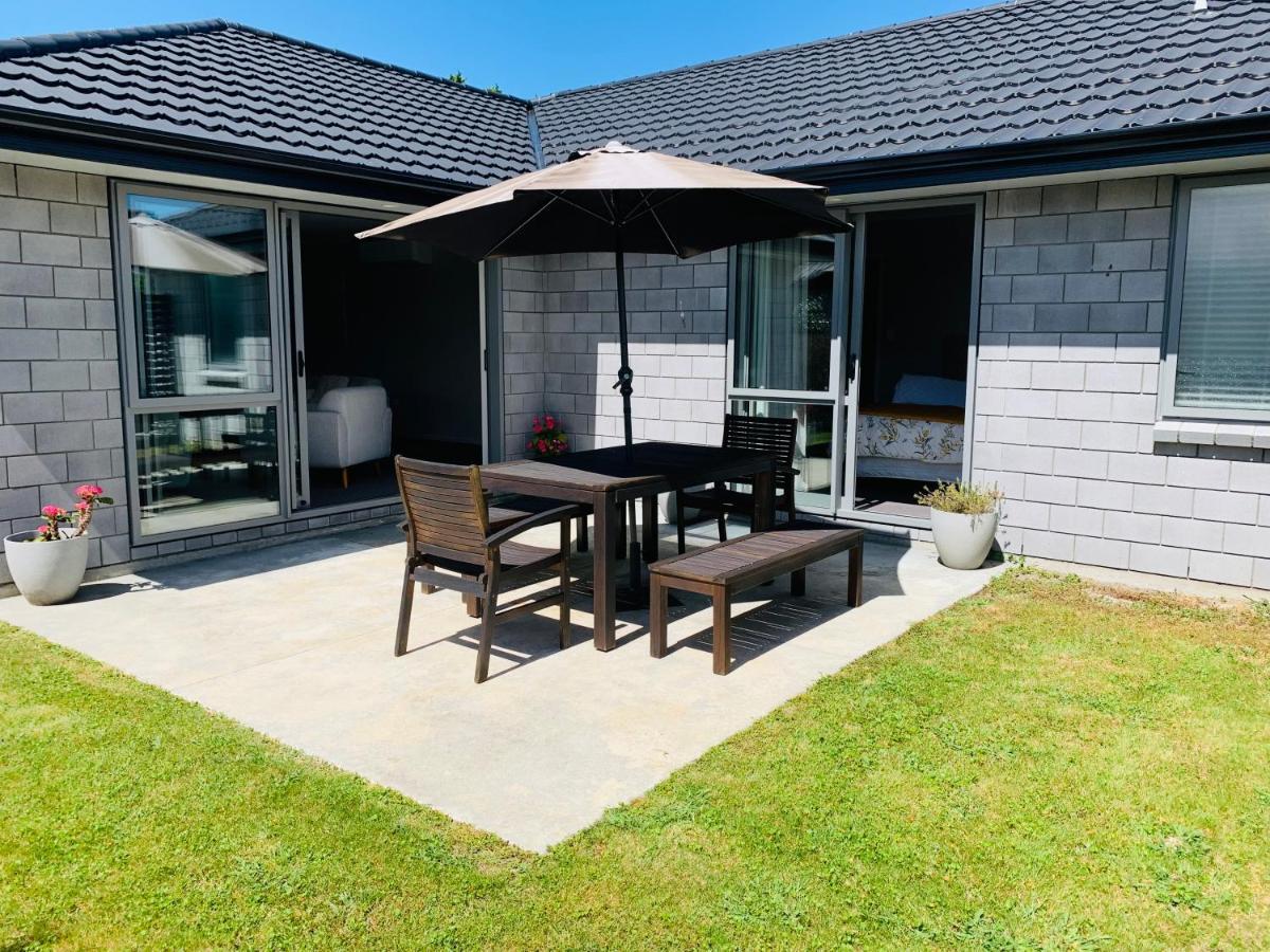 Stunning Modern Retreat Hastings Exterior foto